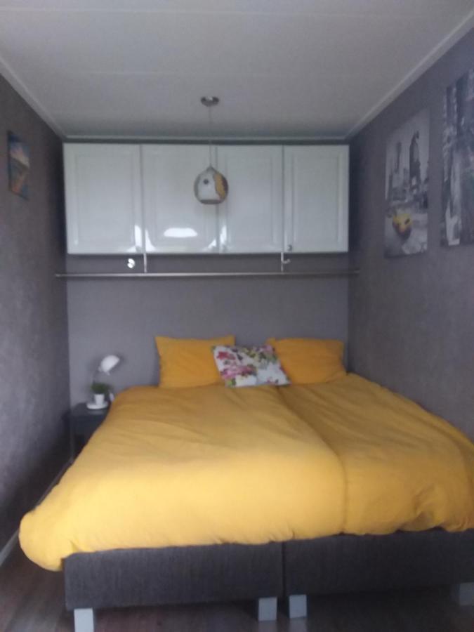 Bed and Breakfast Betty'S Tiny House Wieringerwerf Zewnętrze zdjęcie